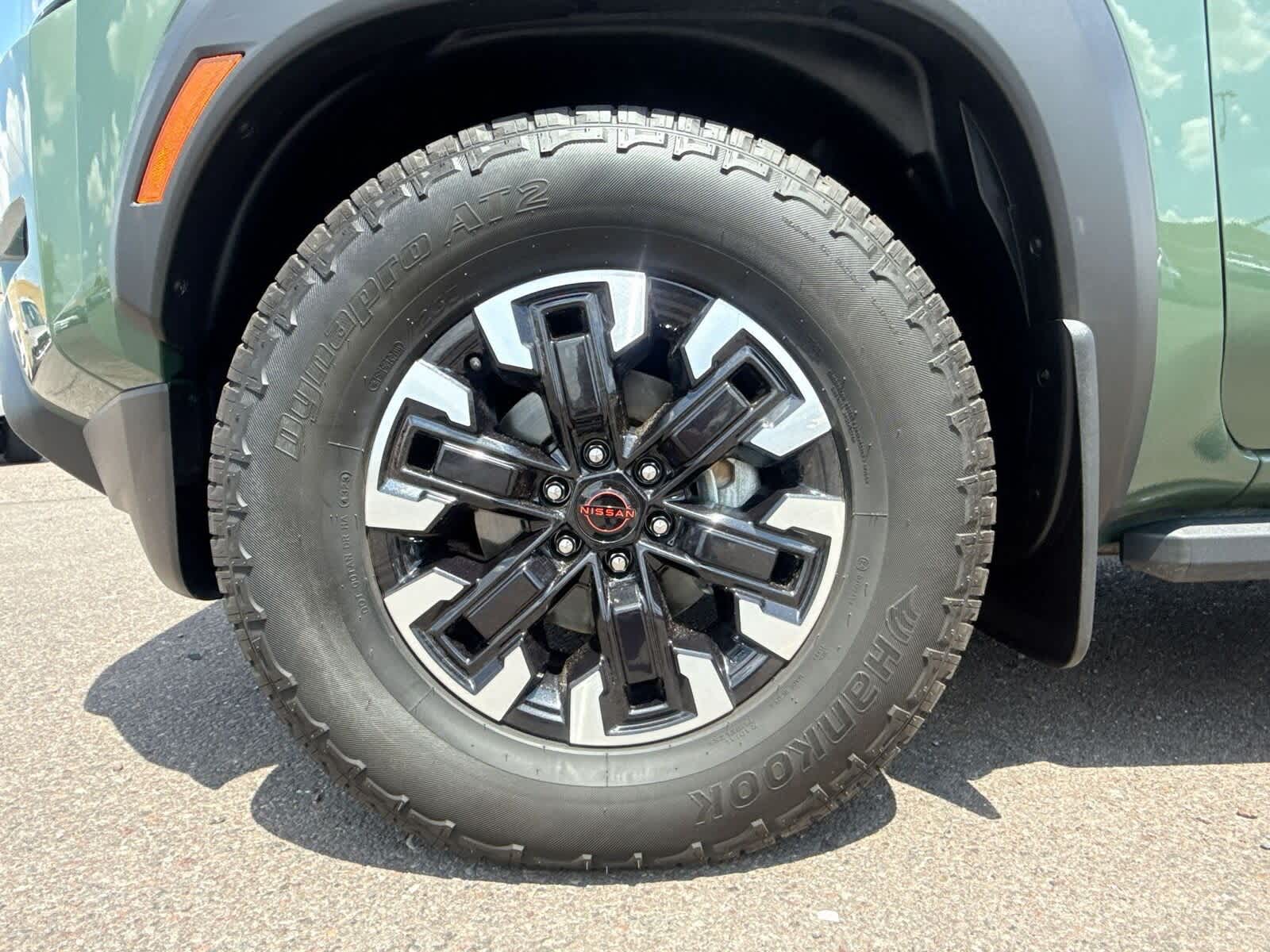 Thumbnail: 2024 Nissan Frontier - 10