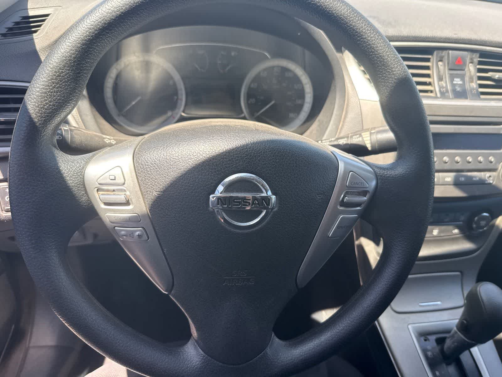 Thumbnail: 2013 Nissan Sentra - 15