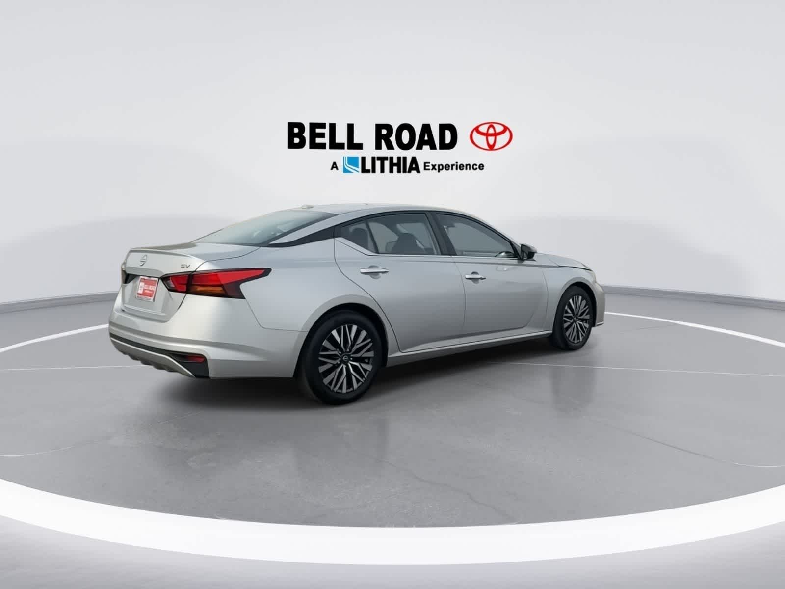 Thumbnail: 2024 Nissan Altima - 9