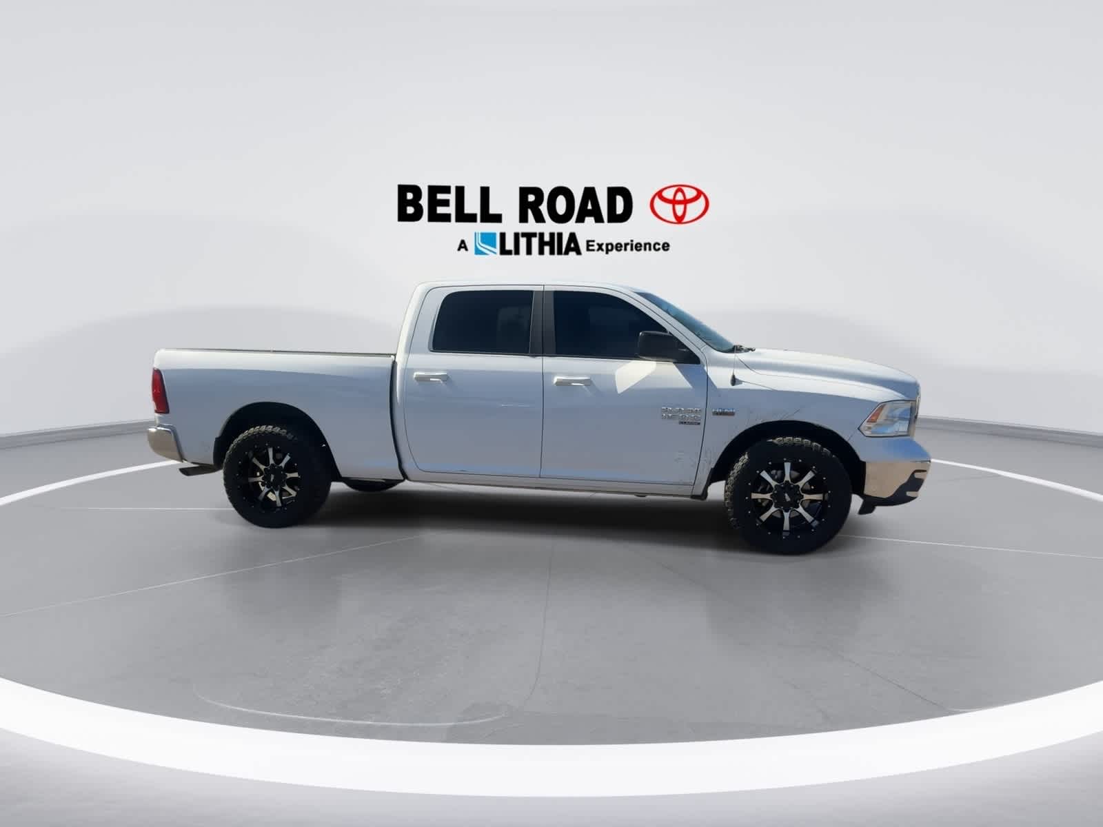 Thumbnail: 2021 RAM 1500 Classic - 9