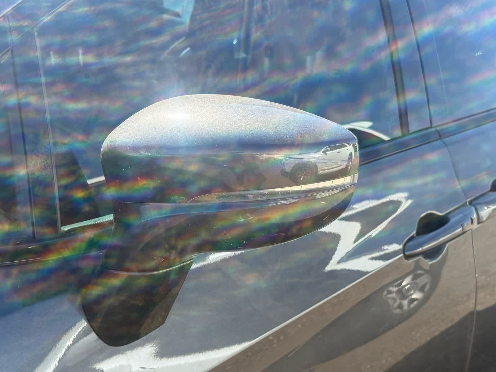 Thumbnail: 2021 Chrysler Pacifica - 10