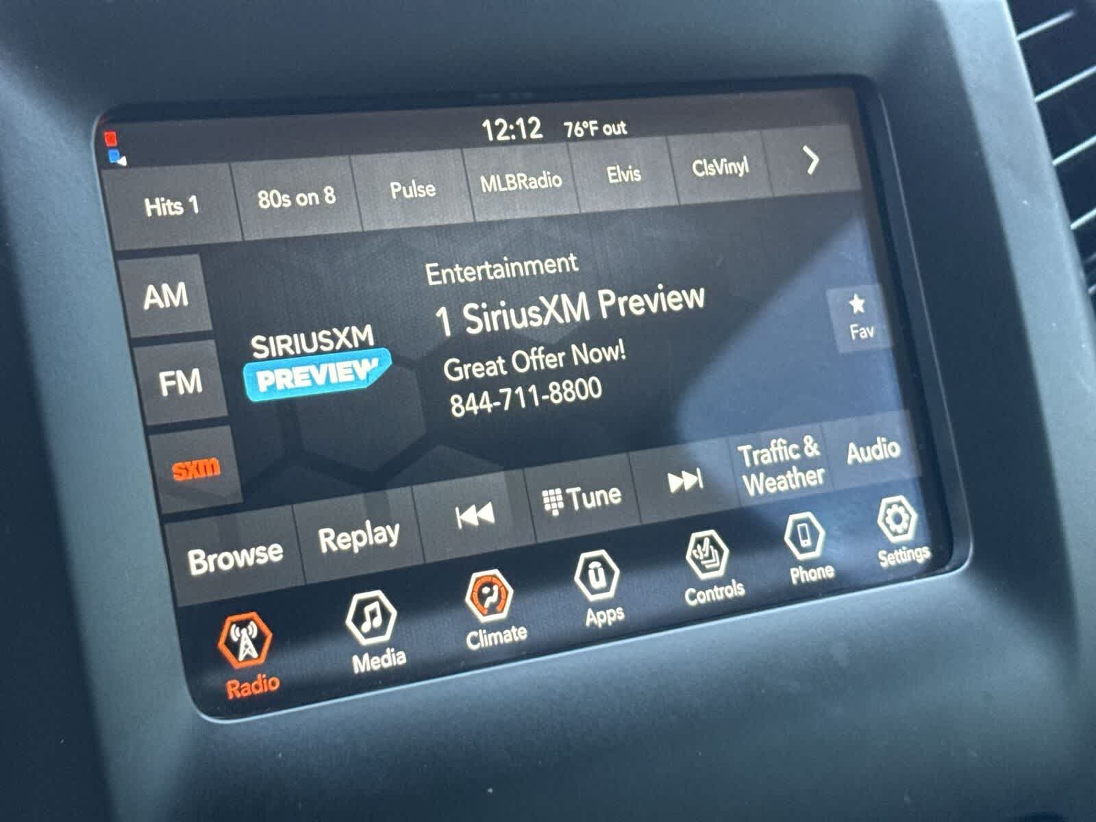 Thumbnail: 2019 Jeep Cherokee - 21