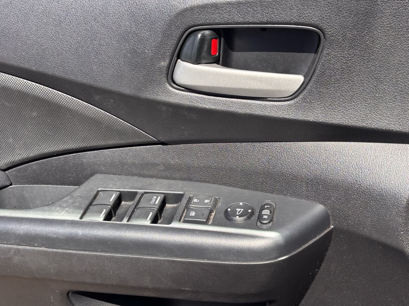2016 Honda CR-V LX 19