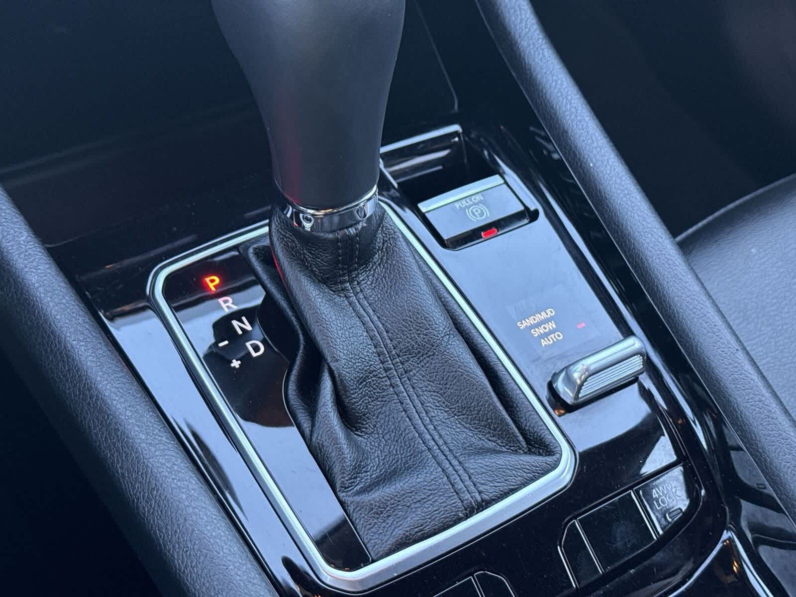 Thumbnail: 2023 Jeep Compass - 25