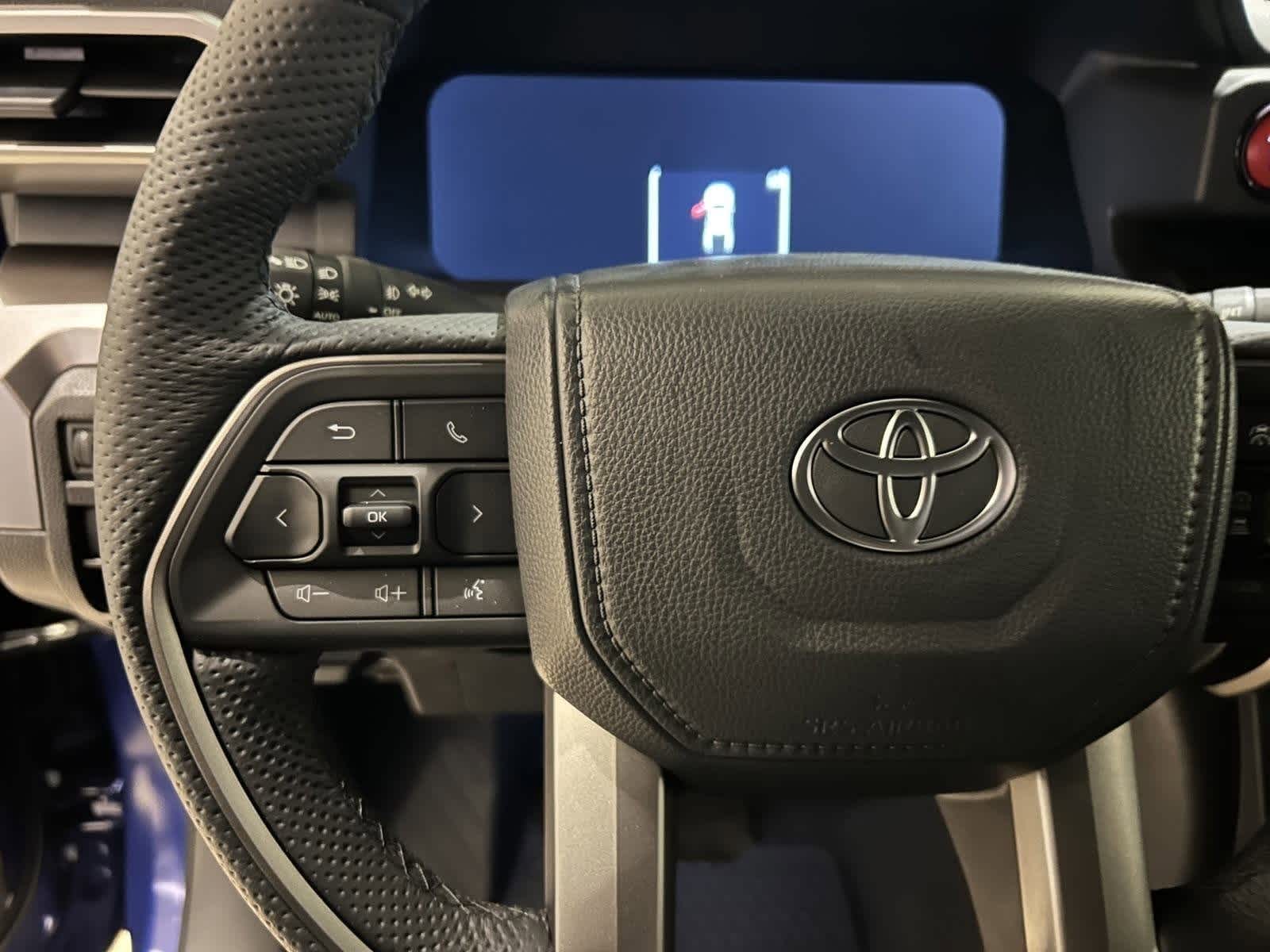 Thumbnail: 2025 Toyota Tacoma - 17