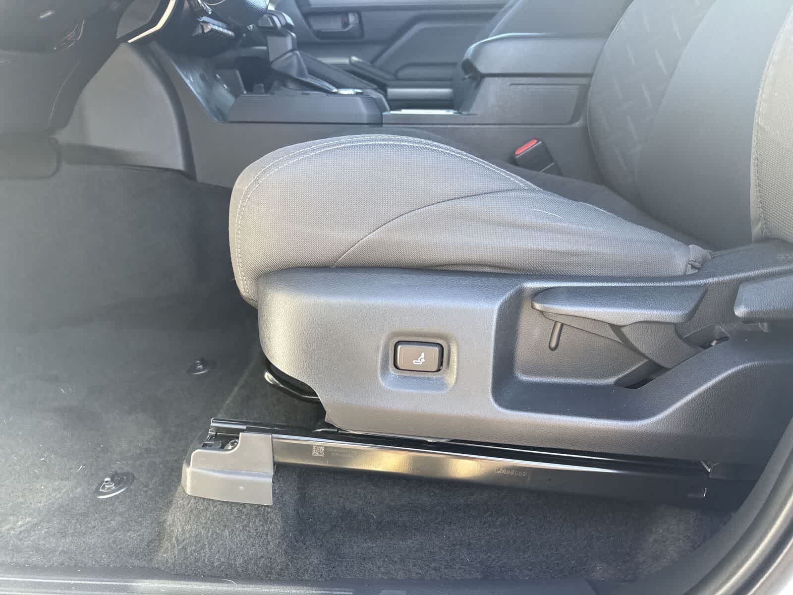 Thumbnail: 2024 Toyota Tacoma - 19