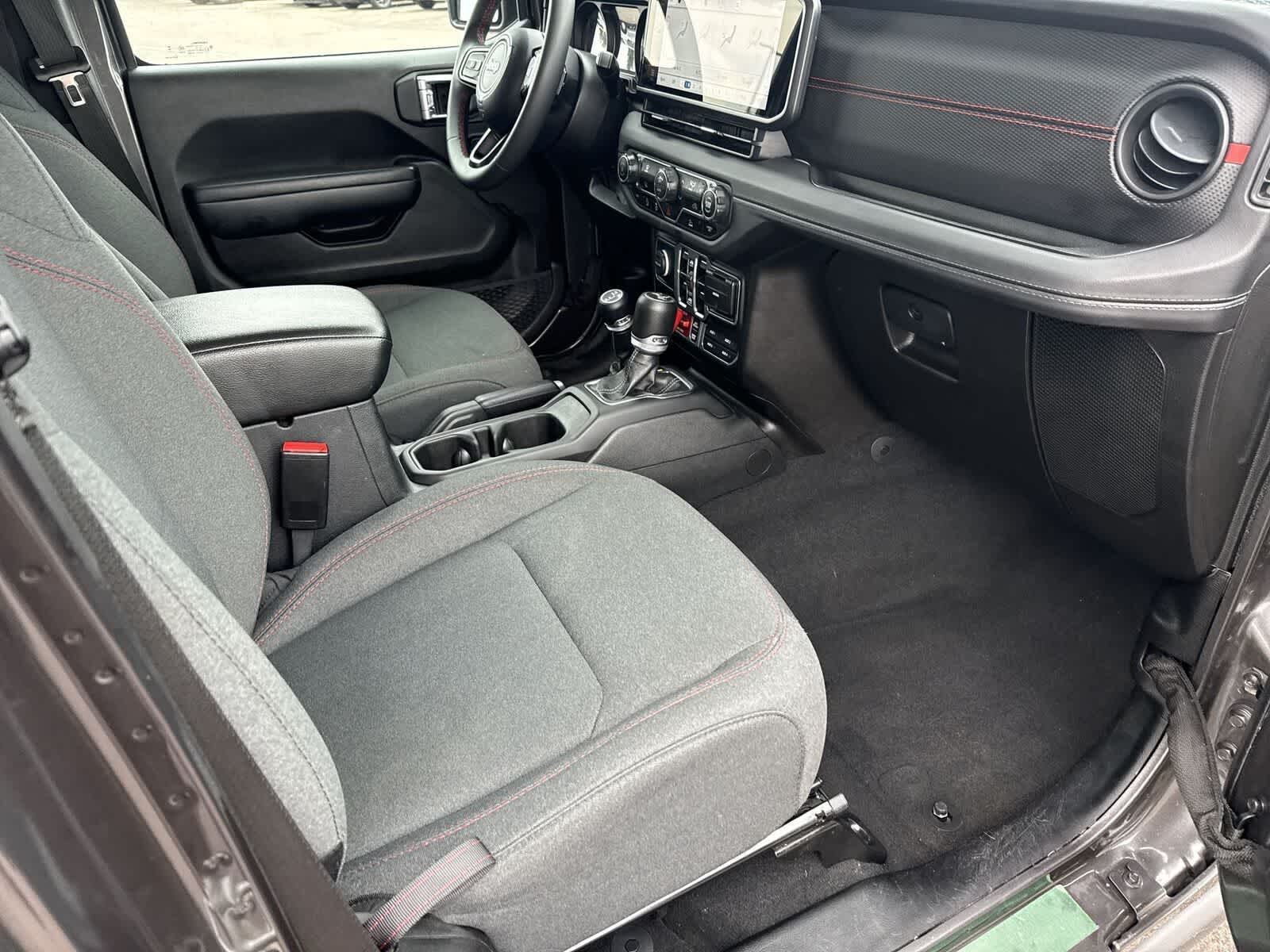 Thumbnail: 2024 Jeep Wrangler - 12