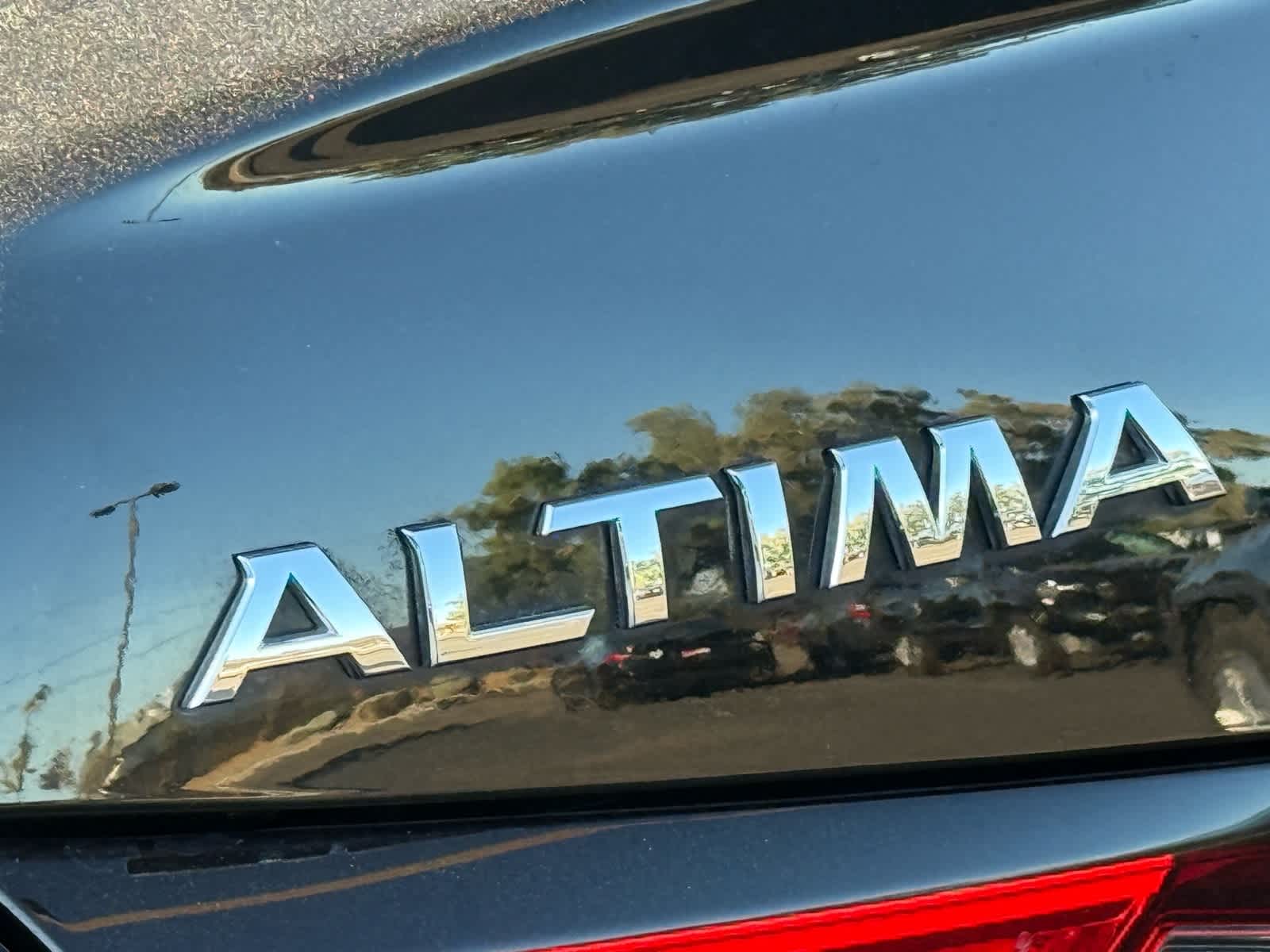 Thumbnail: 2022 Nissan Altima - 8