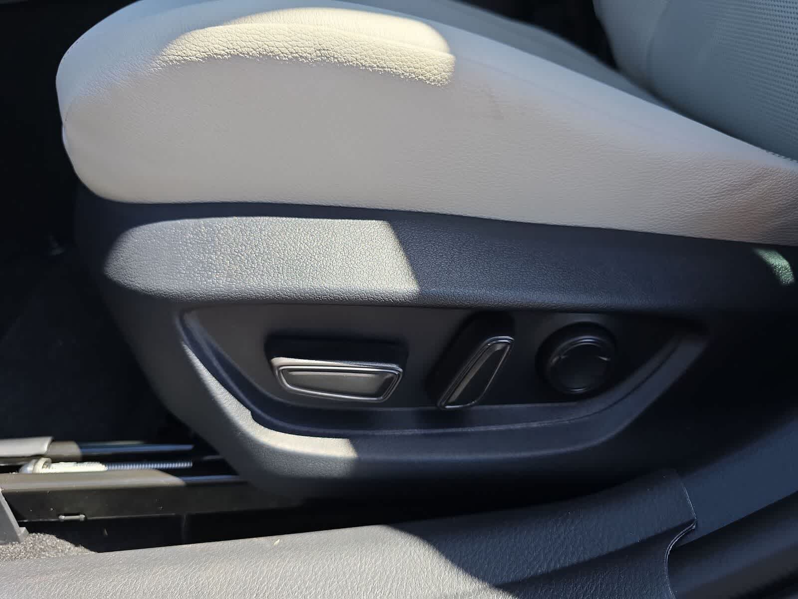 Thumbnail: 2026 Toyota Camry - 18
