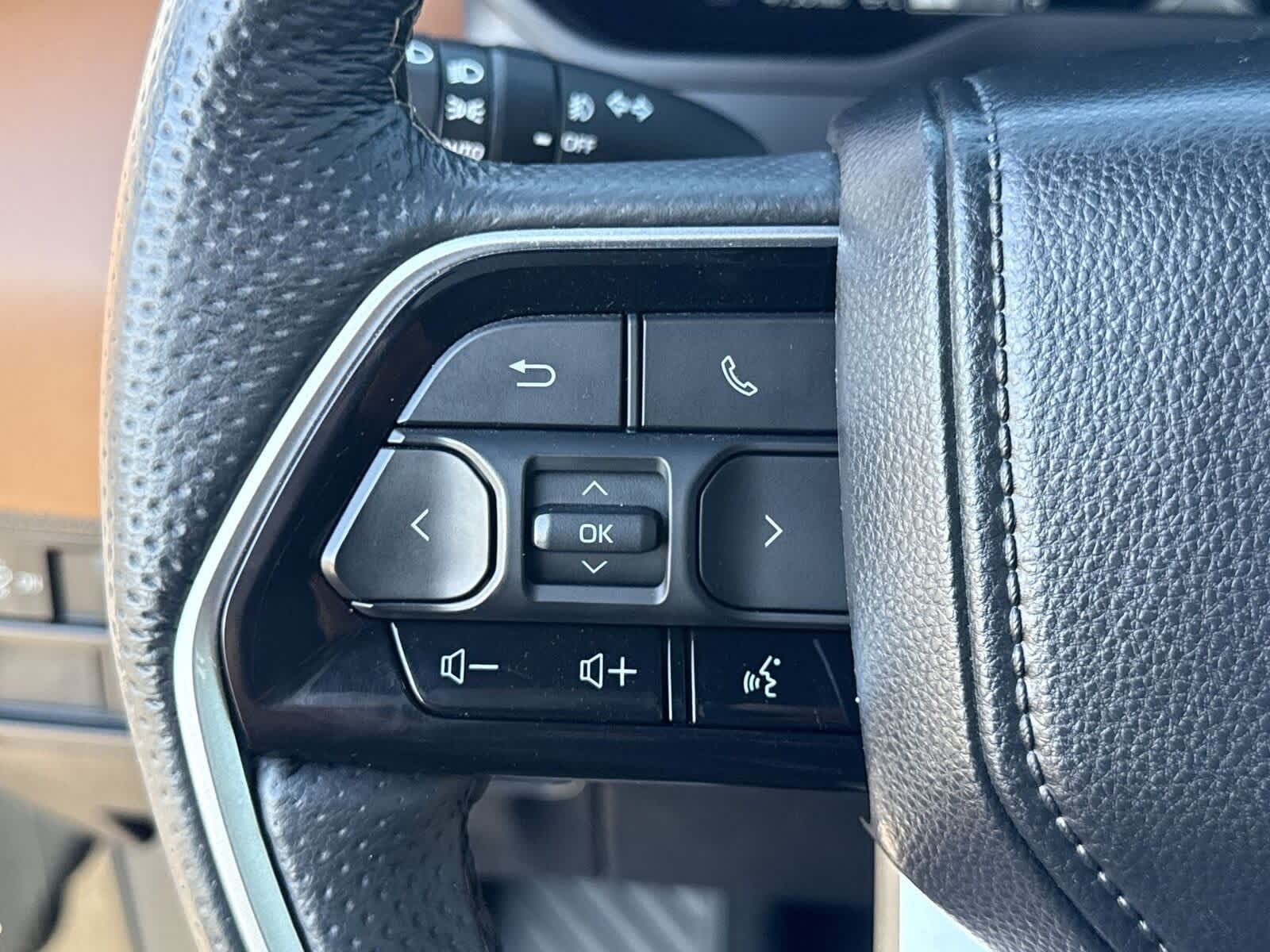 Thumbnail: 2025 Toyota Tundra - 27