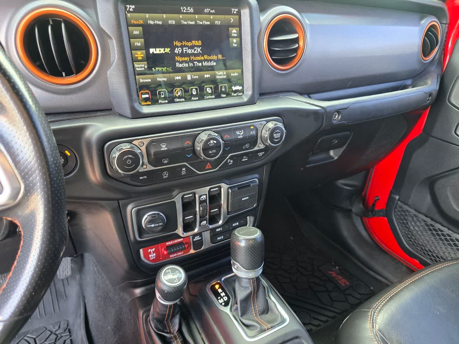 Thumbnail: 2021 Jeep Gladiator - 16