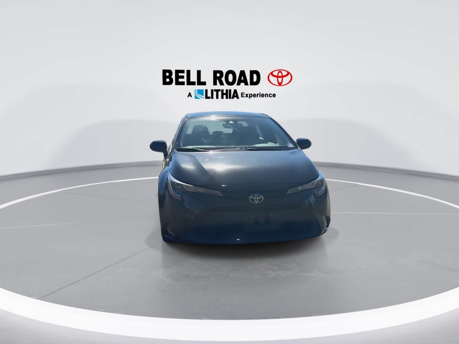 Thumbnail: 2022 Toyota Corolla - 3