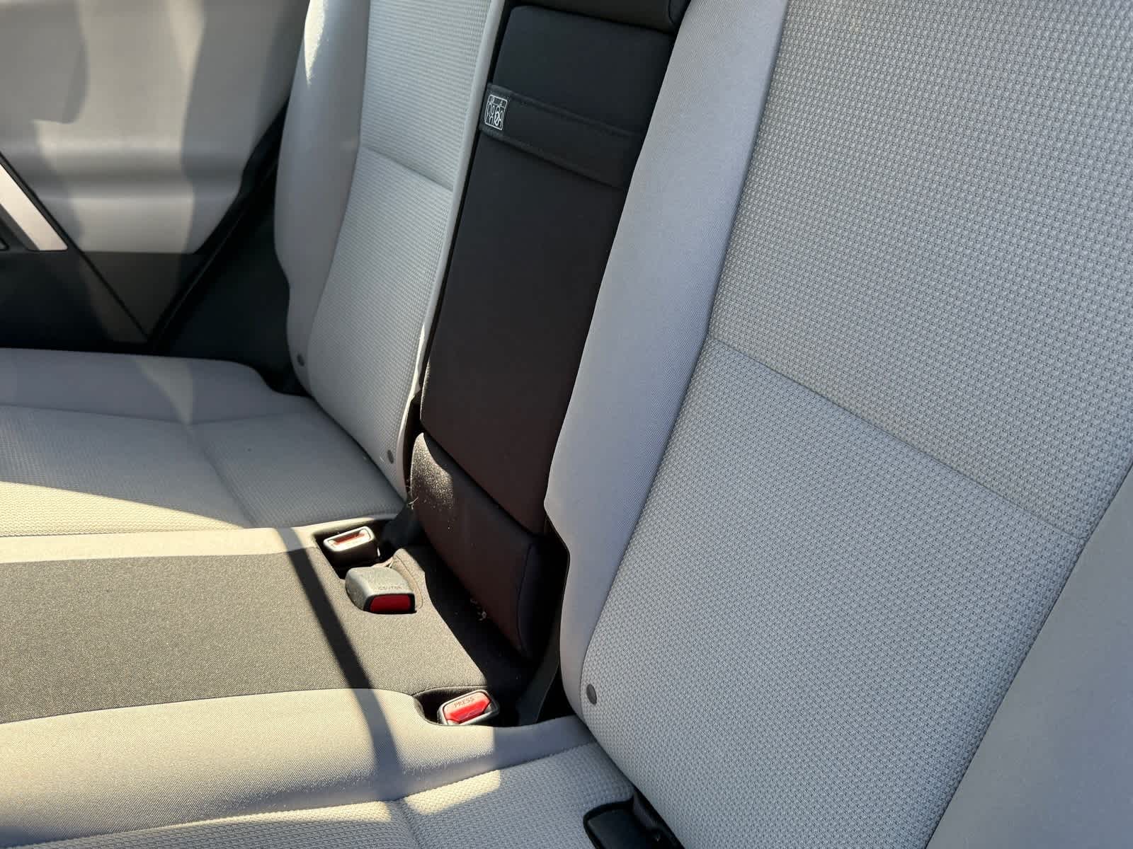 Thumbnail: 2017 Toyota RAV4 - 10