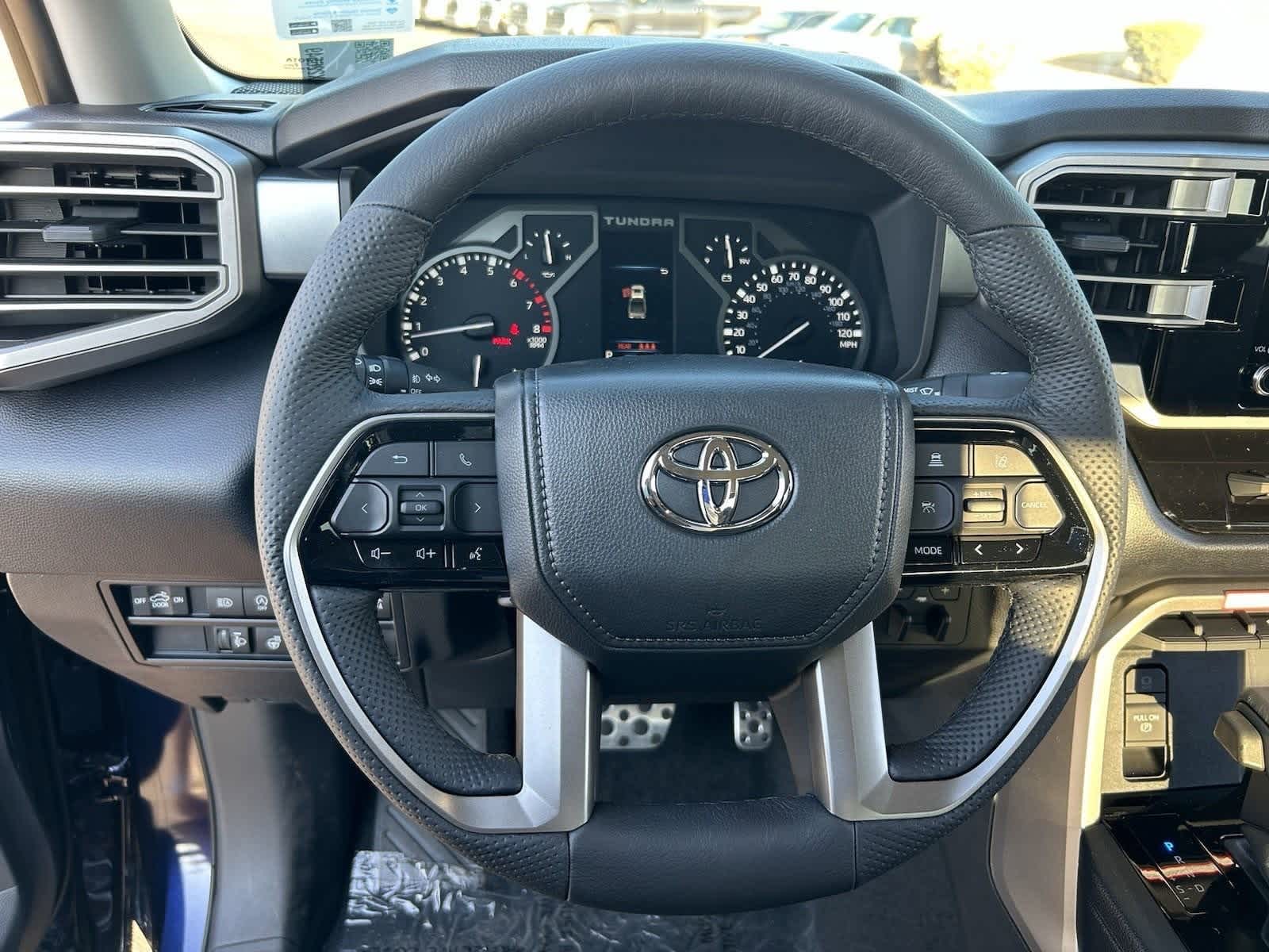 Thumbnail: 2024 Toyota Tundra - 15