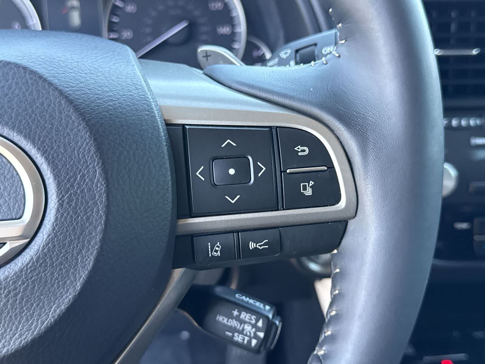 Thumbnail: 2021 Lexus RX - 30