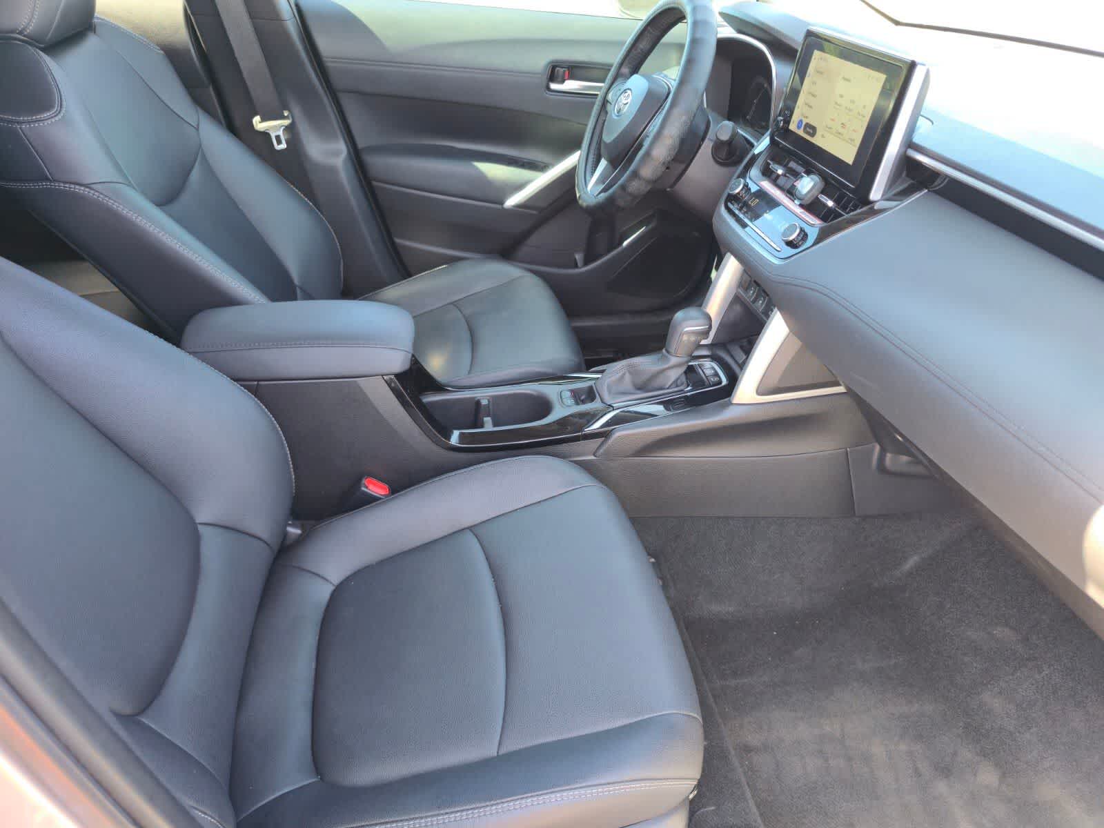 Thumbnail: 2024 Toyota Corolla Cross - 12