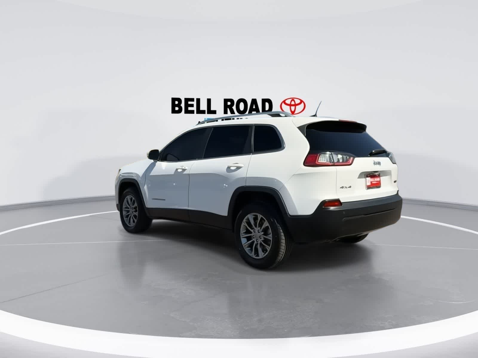 Thumbnail: 2019 Jeep Cherokee - 6