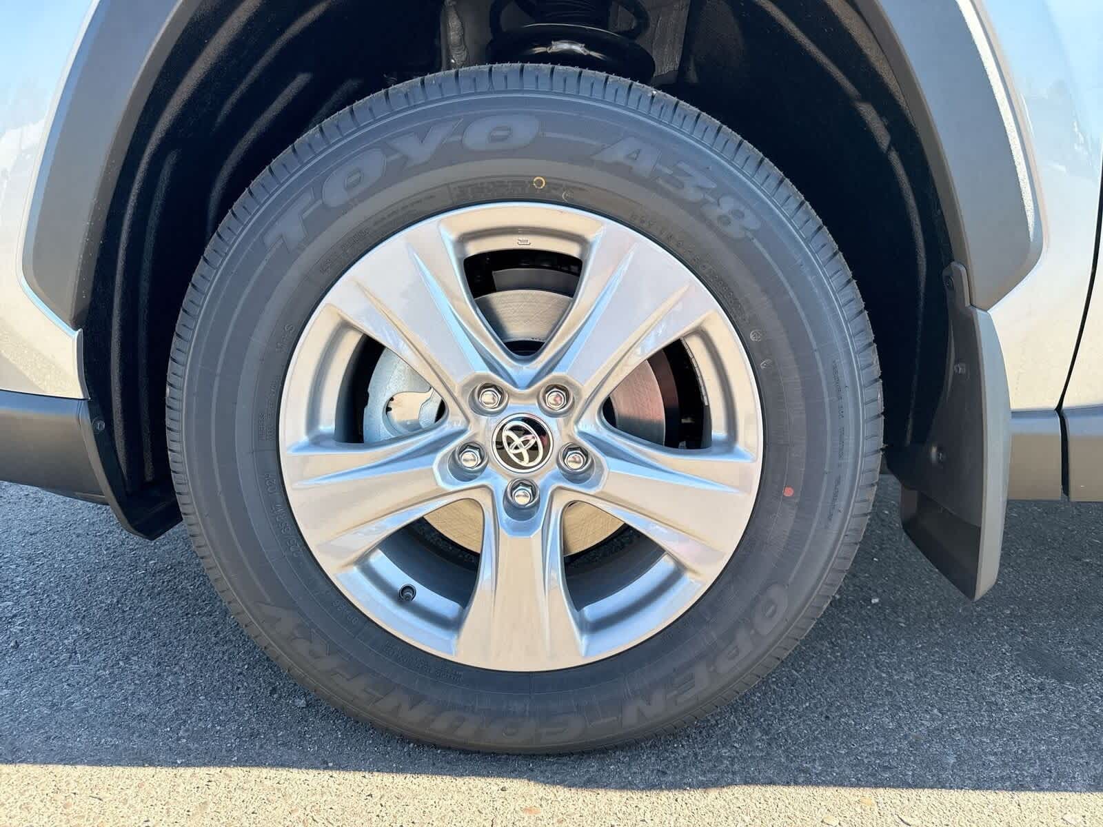 Thumbnail: 2025 Toyota RAV4 - 10