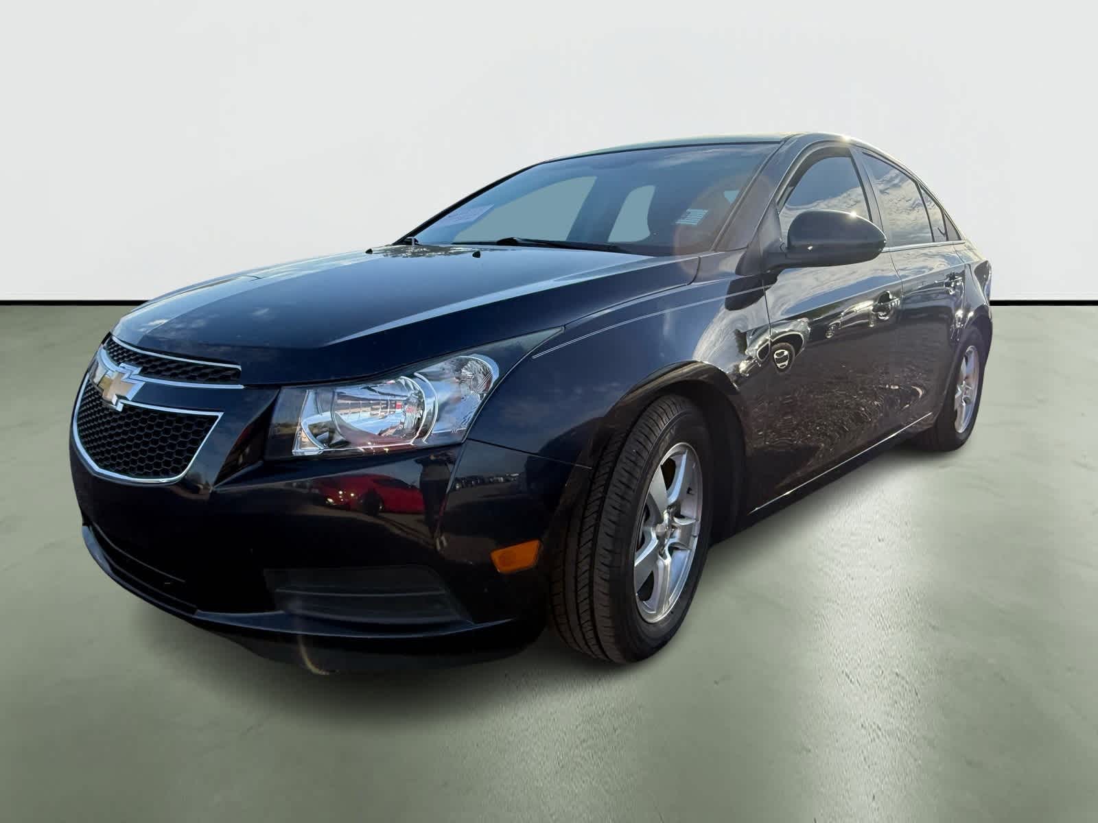 Thumbnail: 2014 Chevrolet Cruze - 2