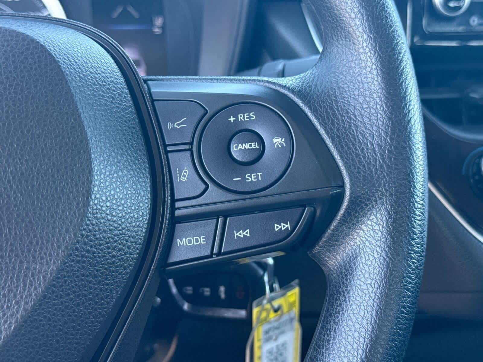 Thumbnail: 2022 Toyota Corolla - 27