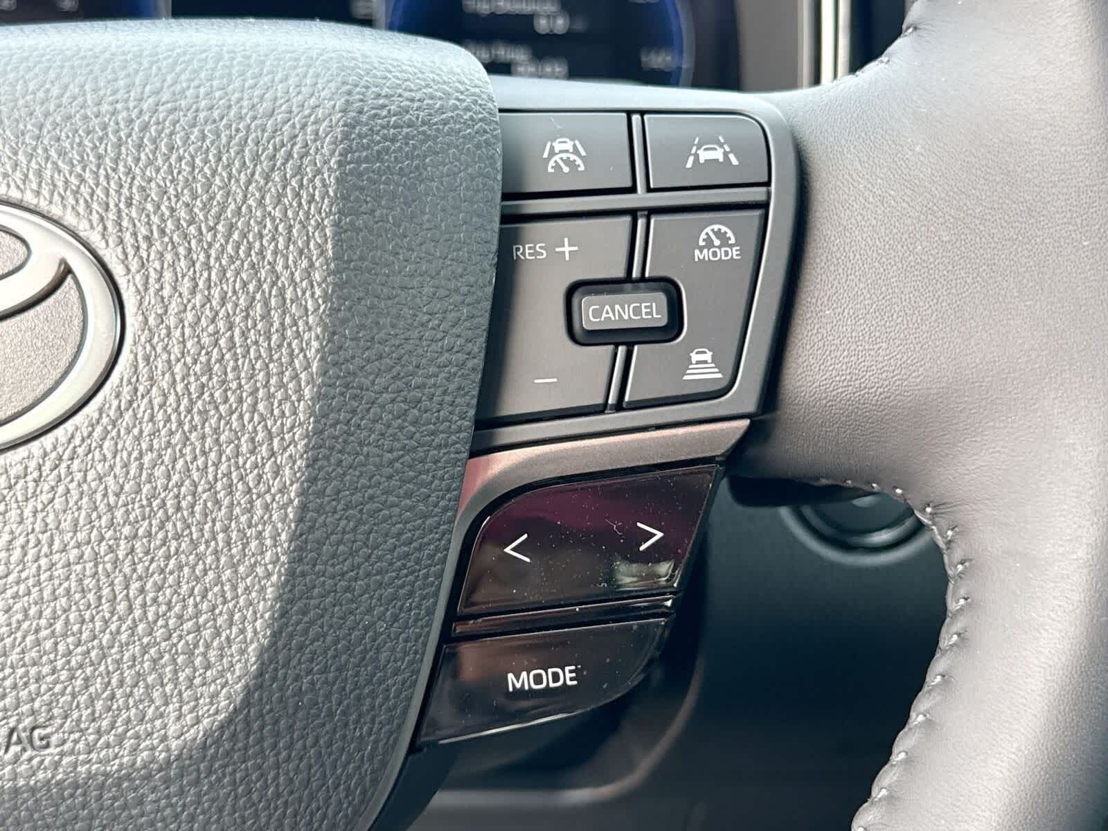 Thumbnail: 2026 Toyota Camry - 28