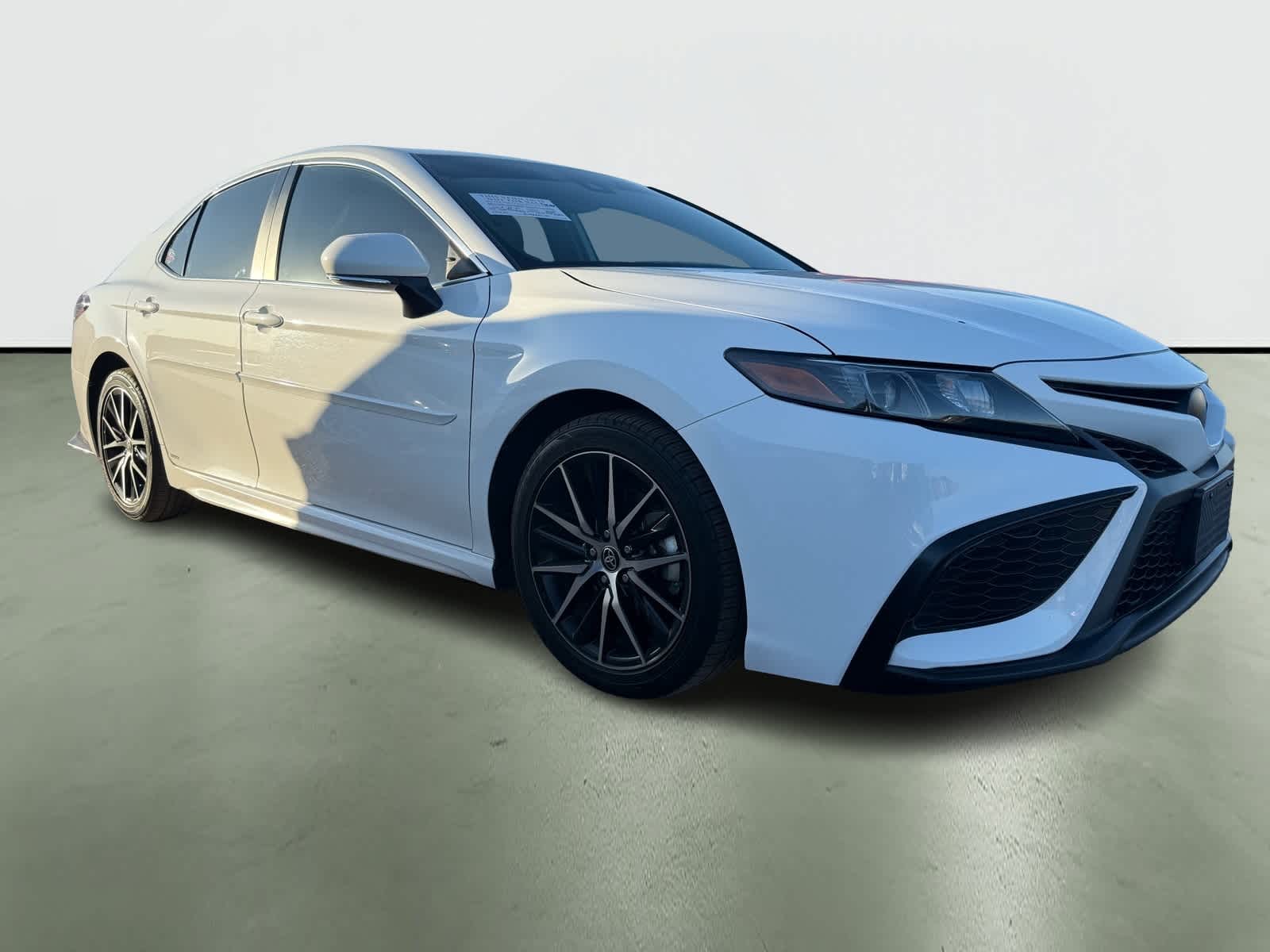 Thumbnail: 2024 Toyota Camry - 5