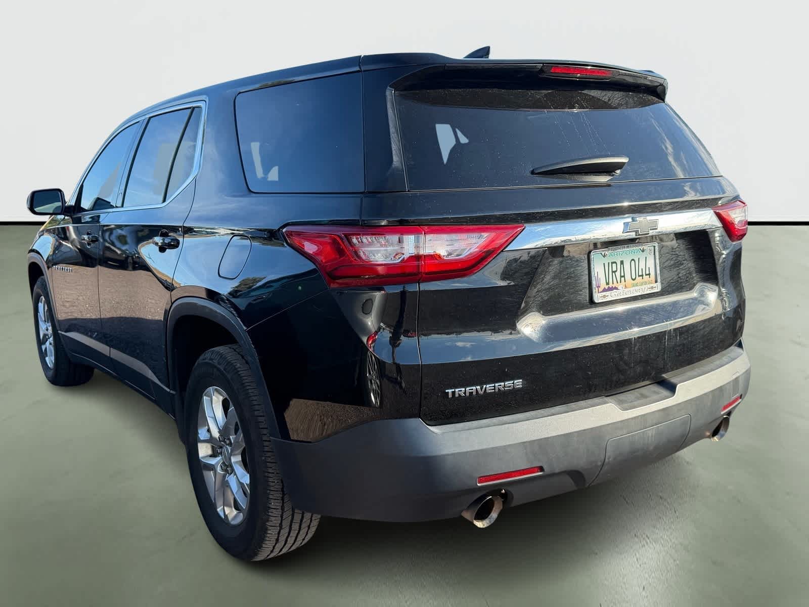 Thumbnail: 2019 Chevrolet Traverse - 3