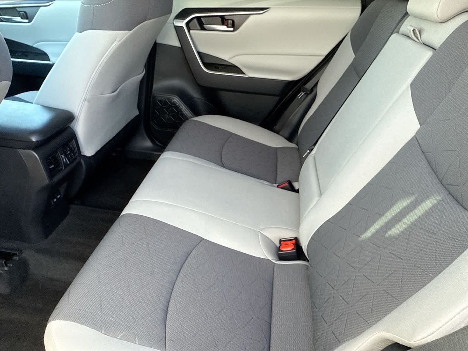 Thumbnail: 2023 Toyota RAV4 - 14