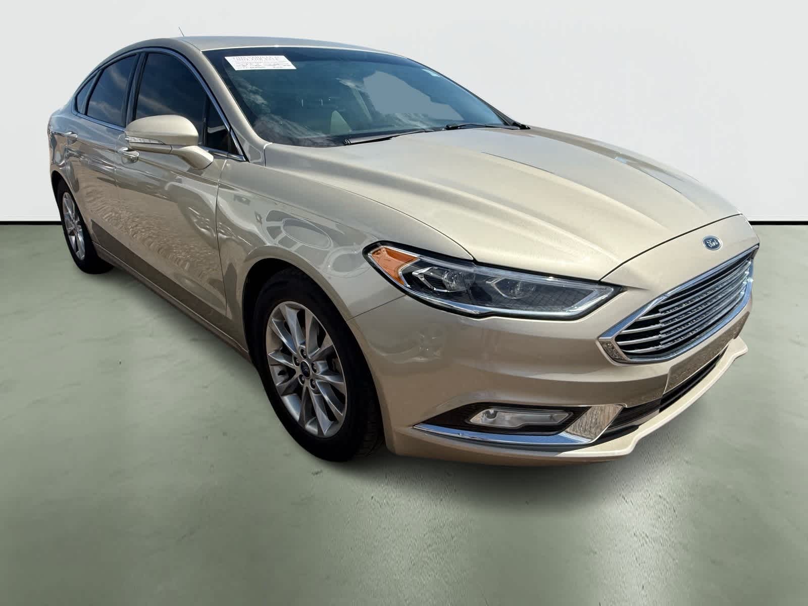 Thumbnail: 2017 Ford Fusion - 5
