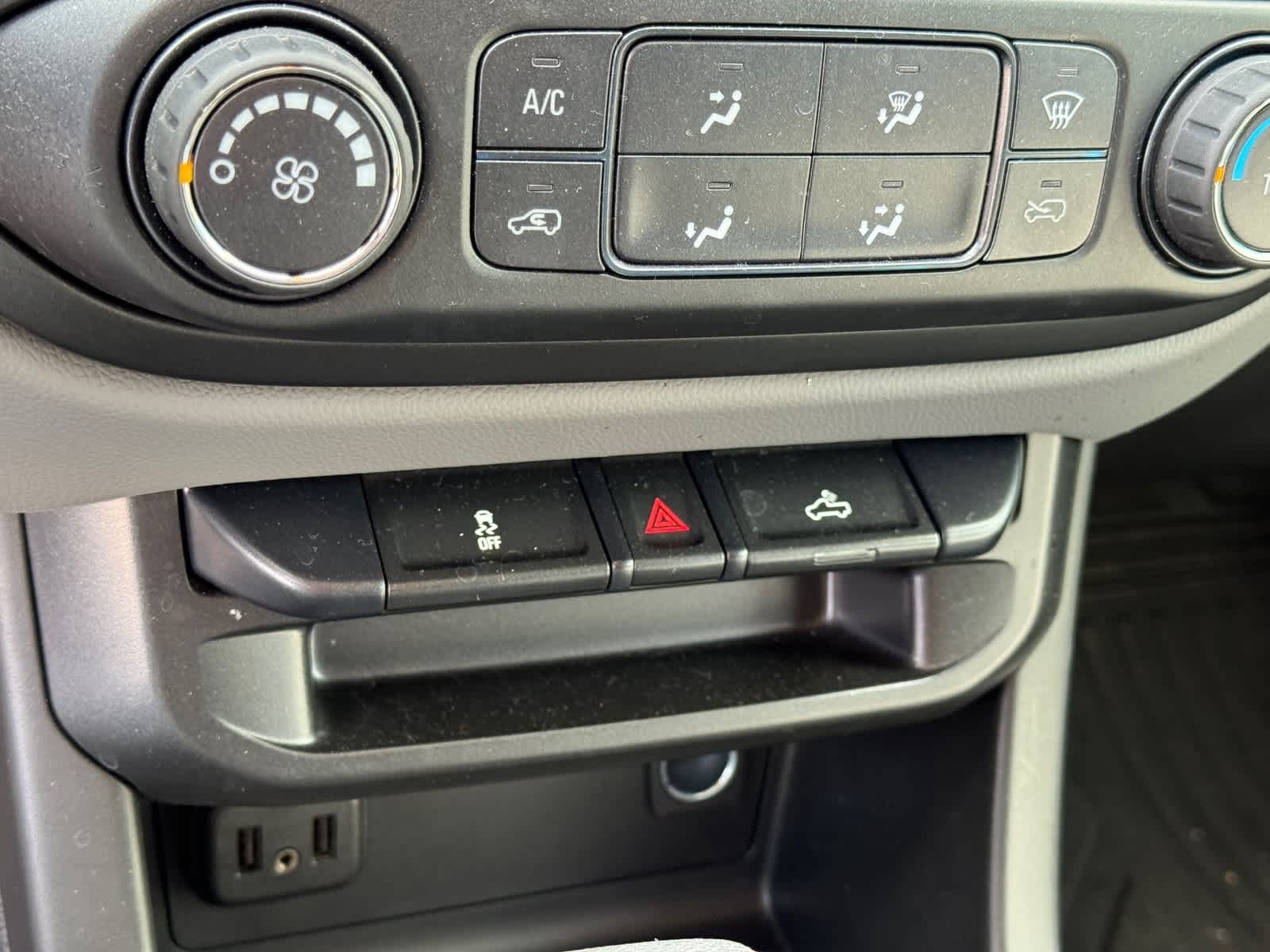 Thumbnail: 2020 Chevrolet Colorado - 19