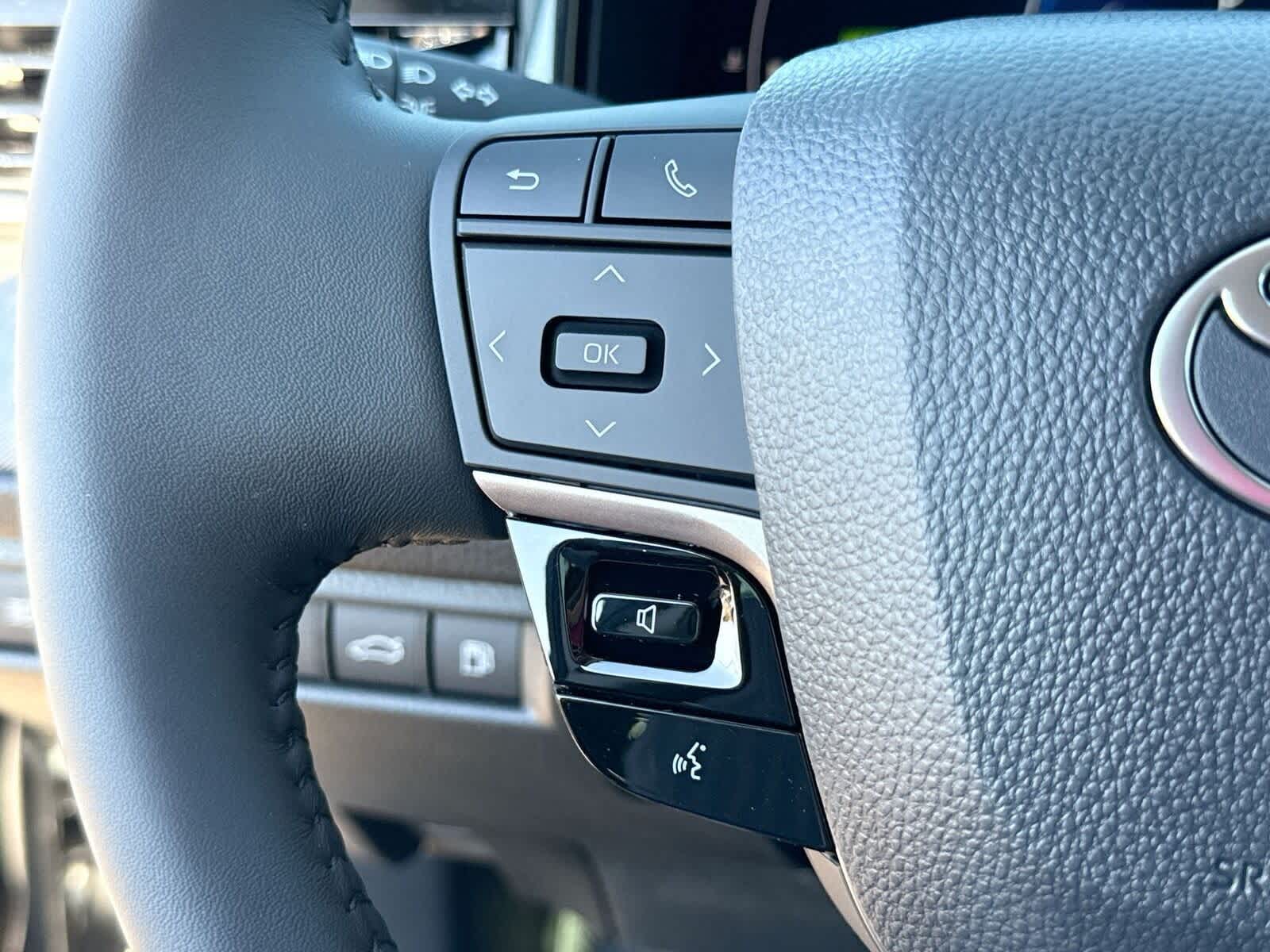 Thumbnail: 2026 Toyota Camry - 27