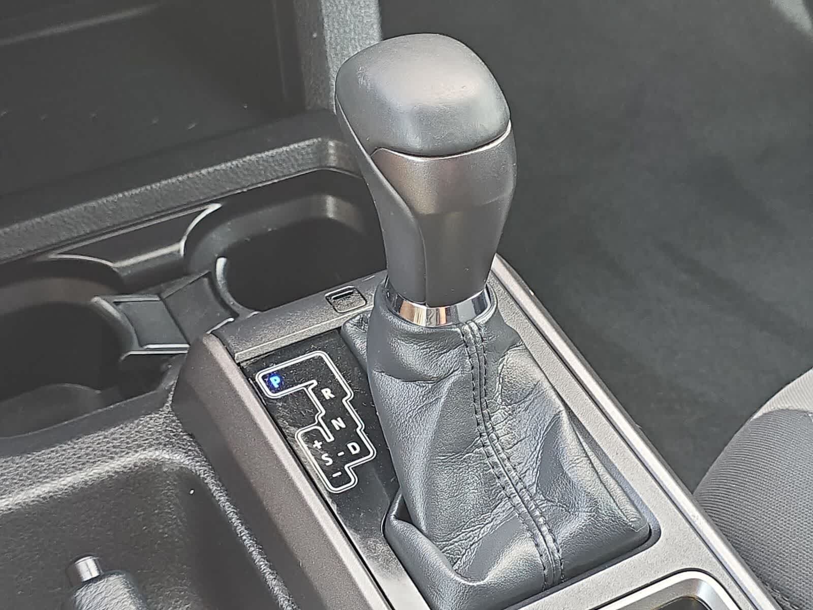 Thumbnail: 2023 Toyota Tacoma - 25