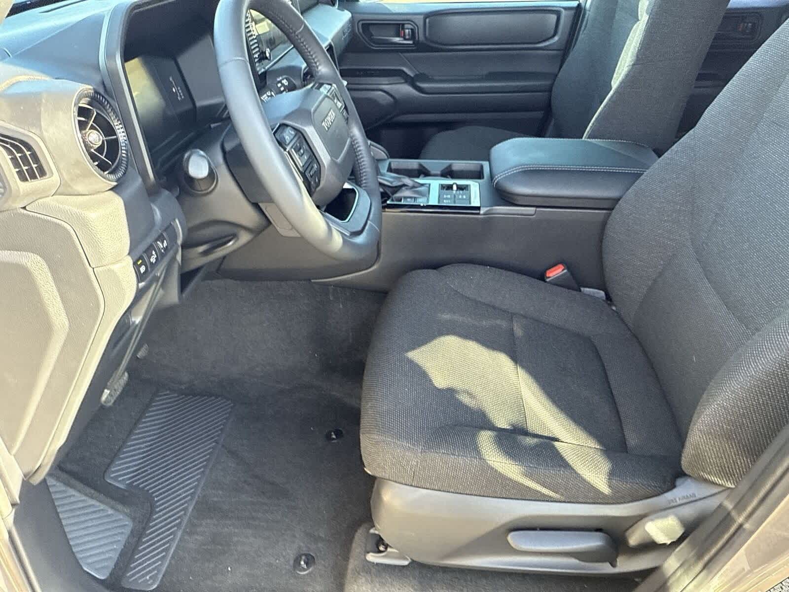 Thumbnail: 2025 Toyota Land Cruiser - 22