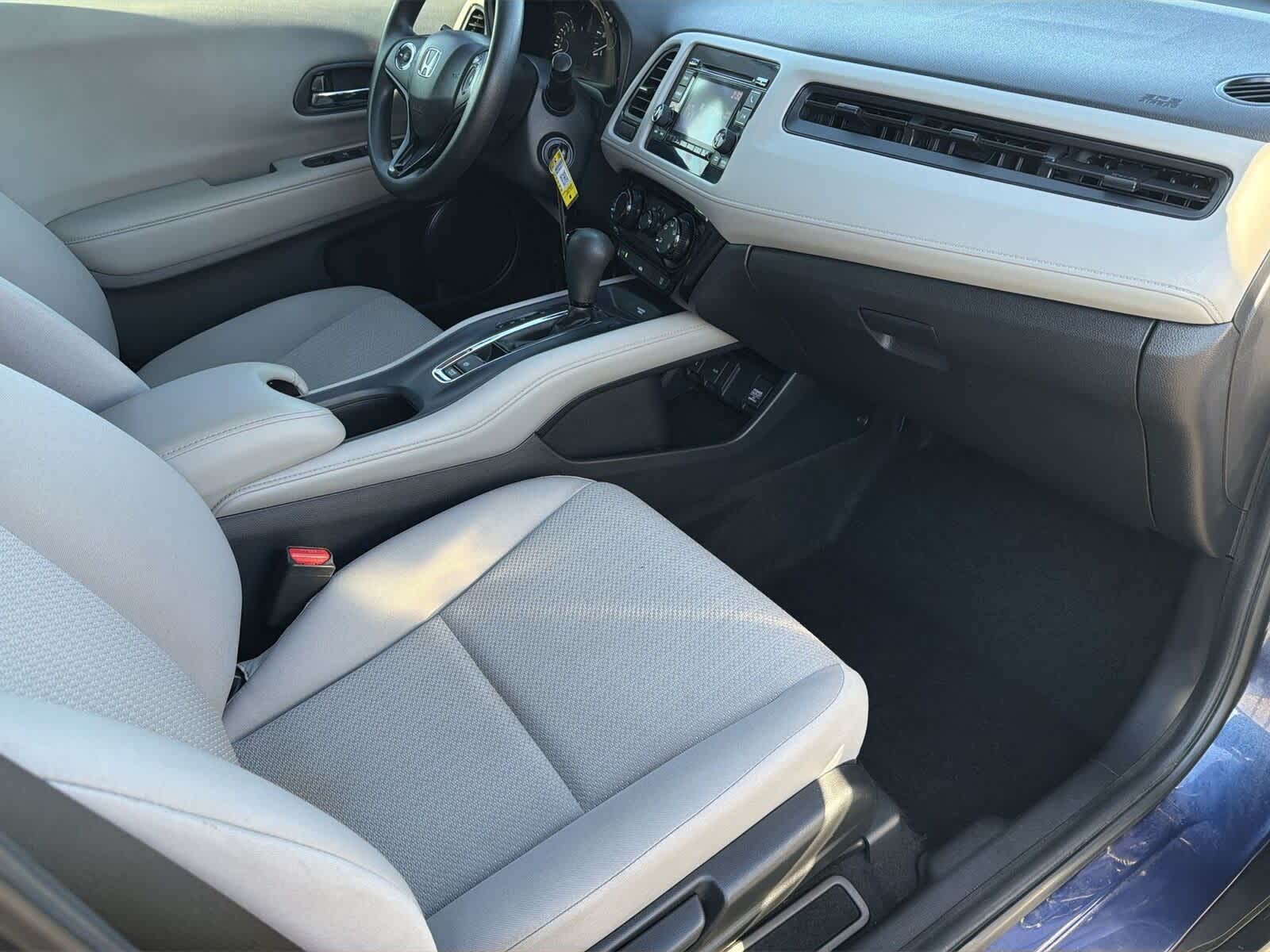 Thumbnail: 2017 Honda HR-V - 11