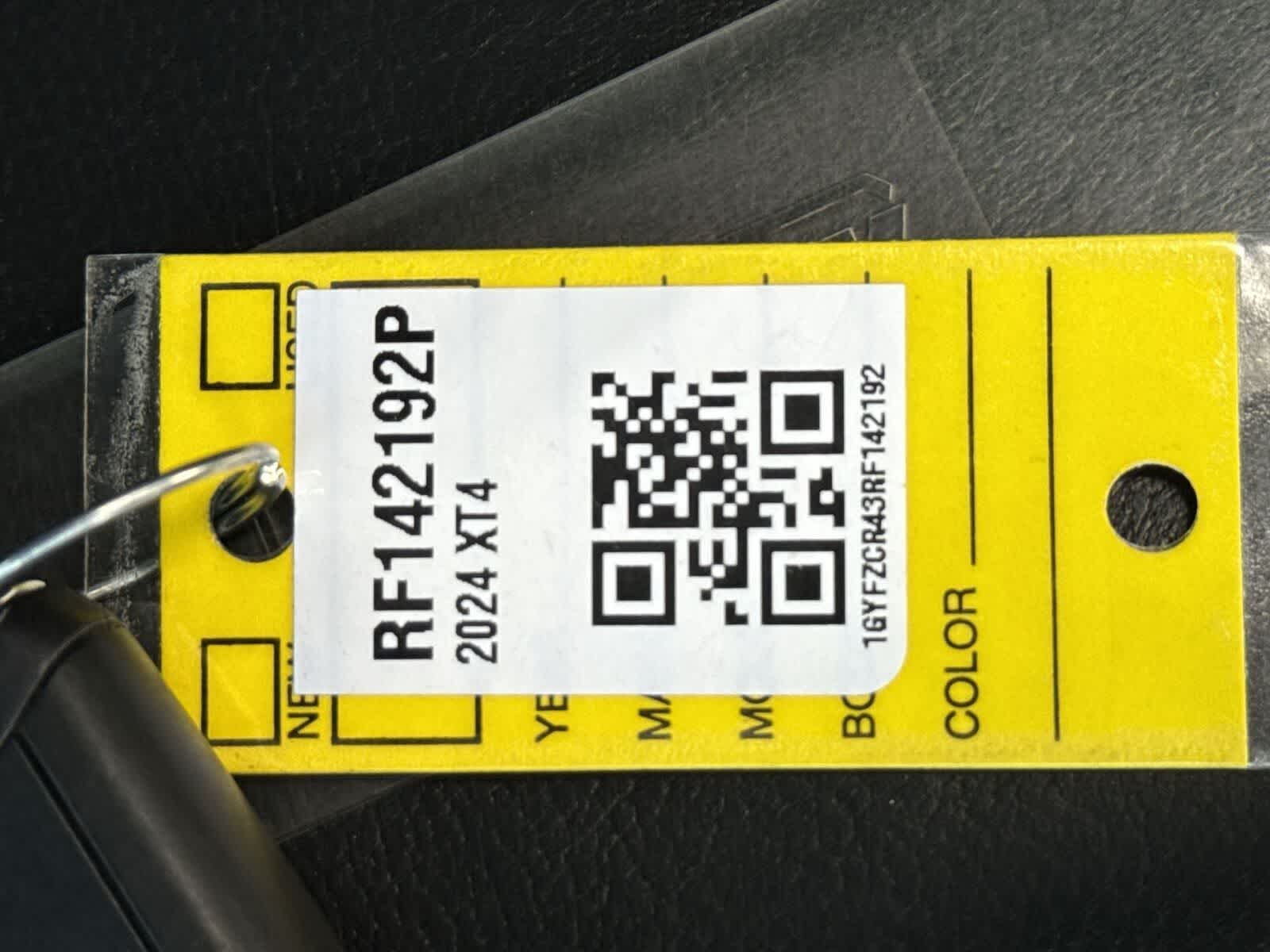 Thumbnail: 2024 Cadillac XT4 - 36