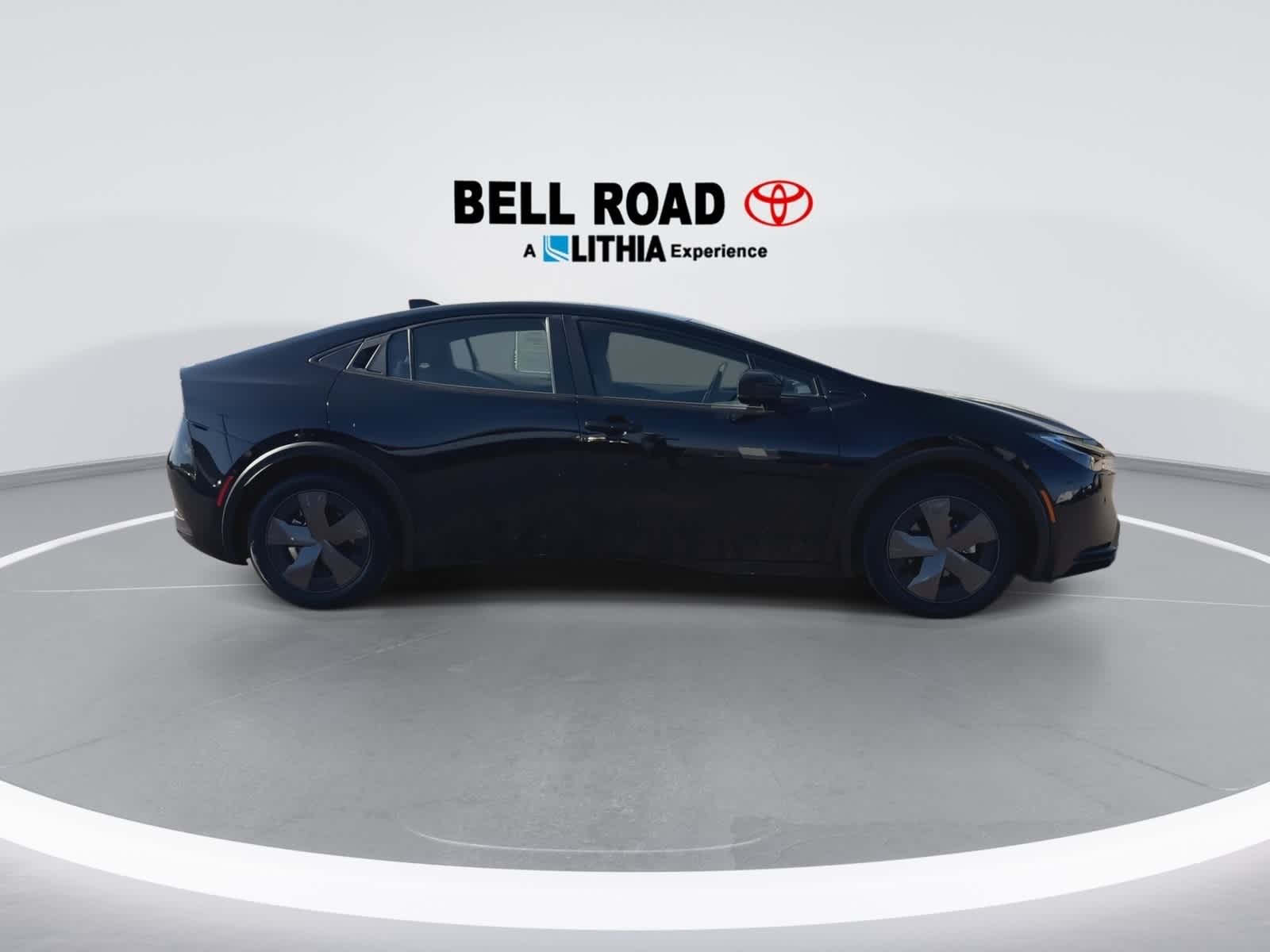 Thumbnail: 2024 Toyota Prius - 9