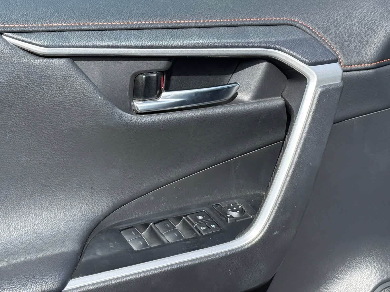 Thumbnail: 2024 Toyota RAV4 - 19