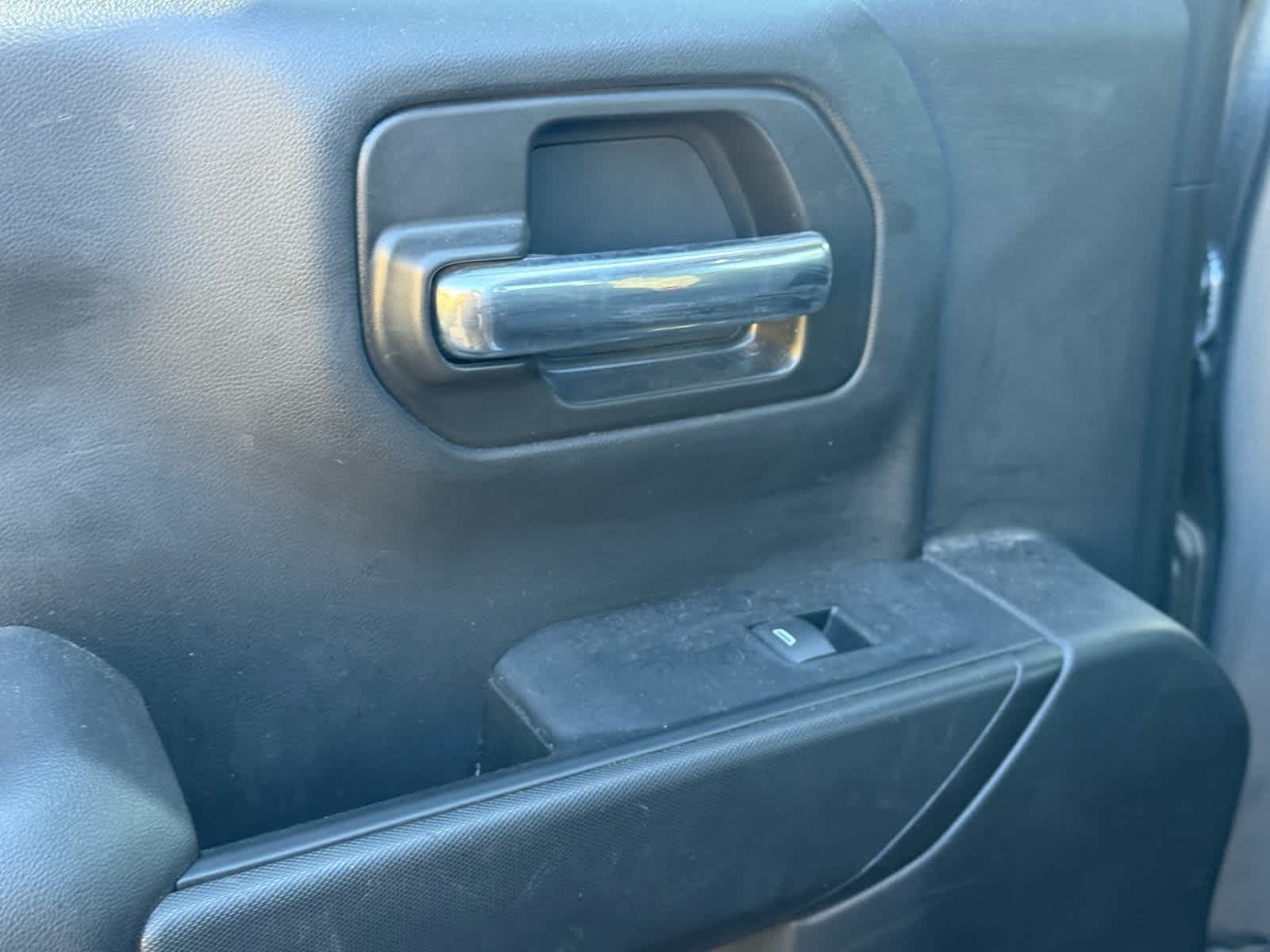 Thumbnail: 2015 Chevrolet Silverado 1500 - 13