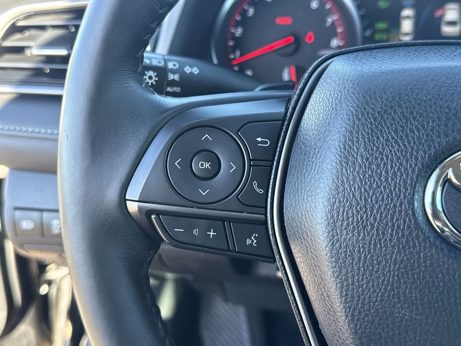 Thumbnail: 2023 Toyota Camry - 27