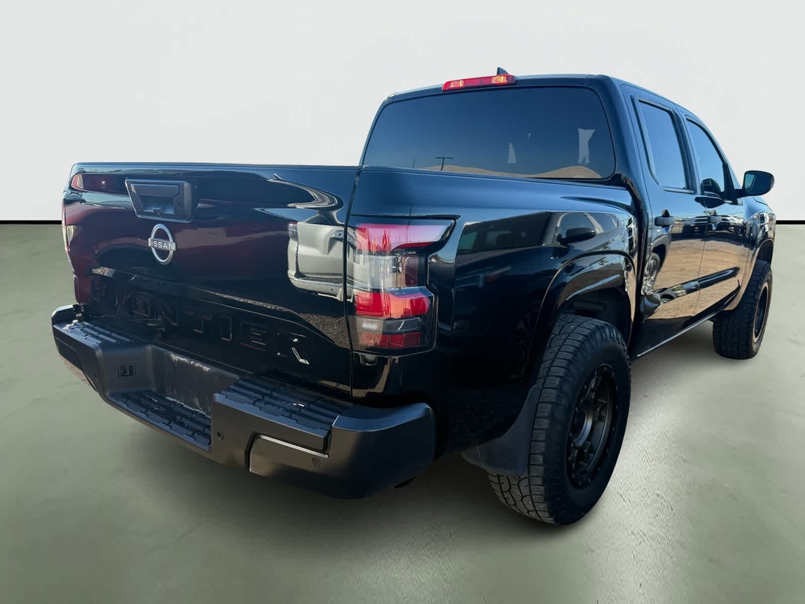 Thumbnail: 2022 Nissan Frontier - 4