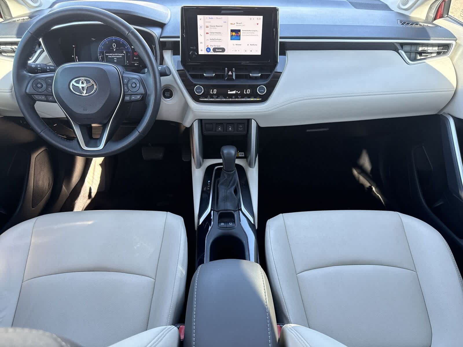 Thumbnail: 2023 Toyota Corolla Cross - 15