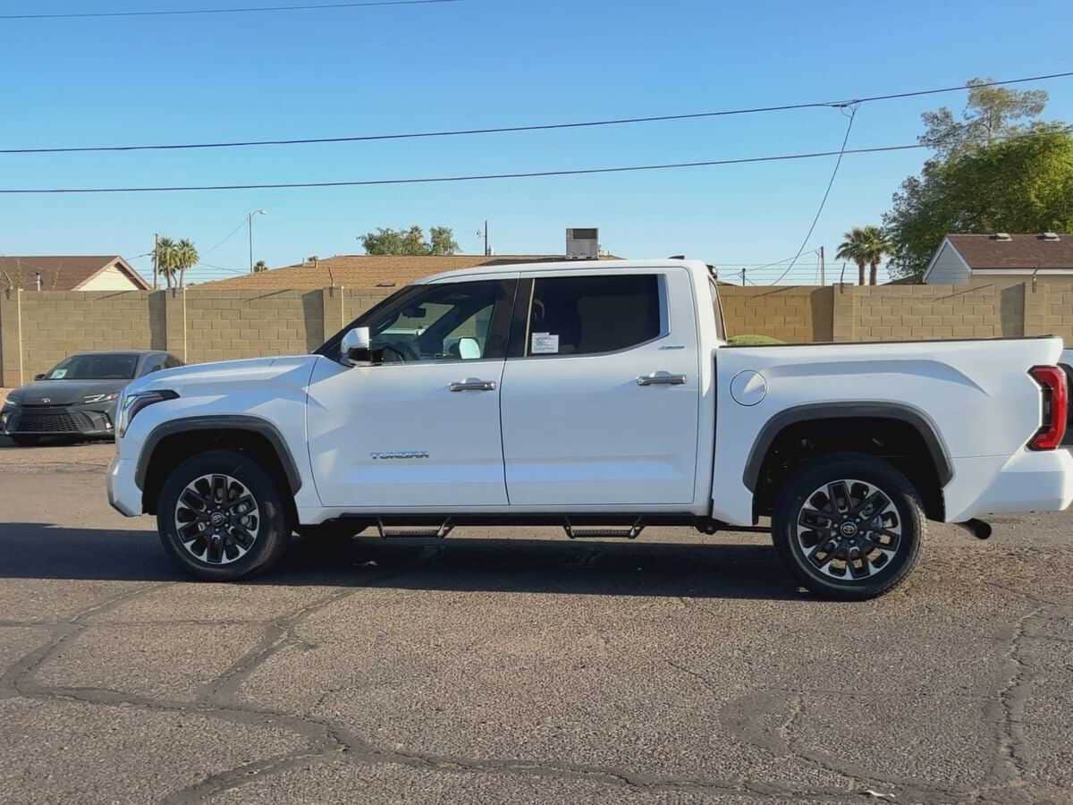 Thumbnail: 2025 Toyota Tundra - 5