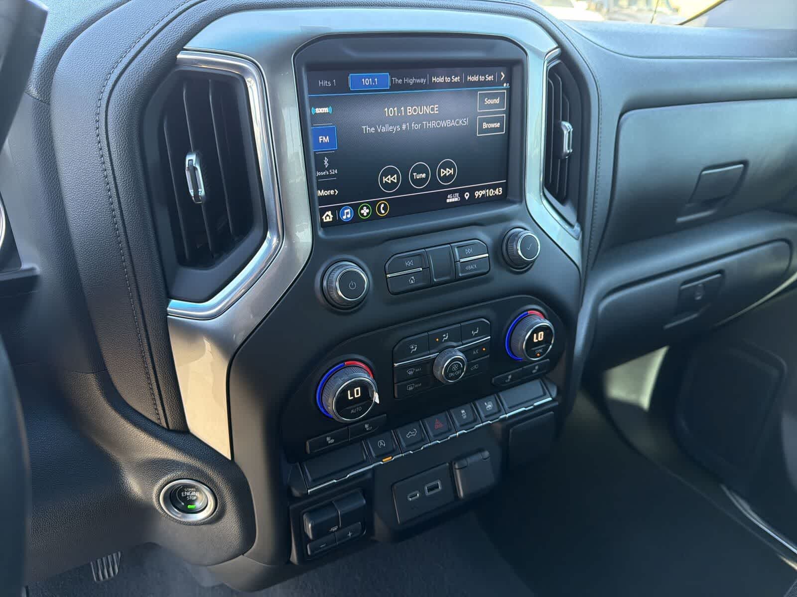Thumbnail: 2022 Chevrolet Silverado 1500 - 19