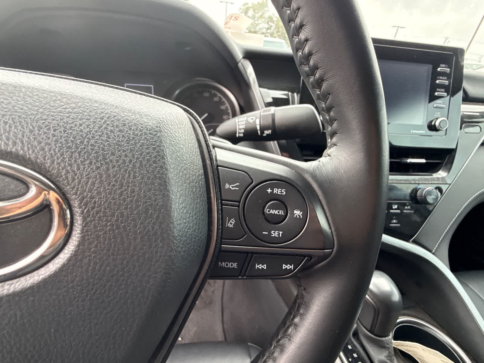 Thumbnail: 2023 Toyota Camry - 21