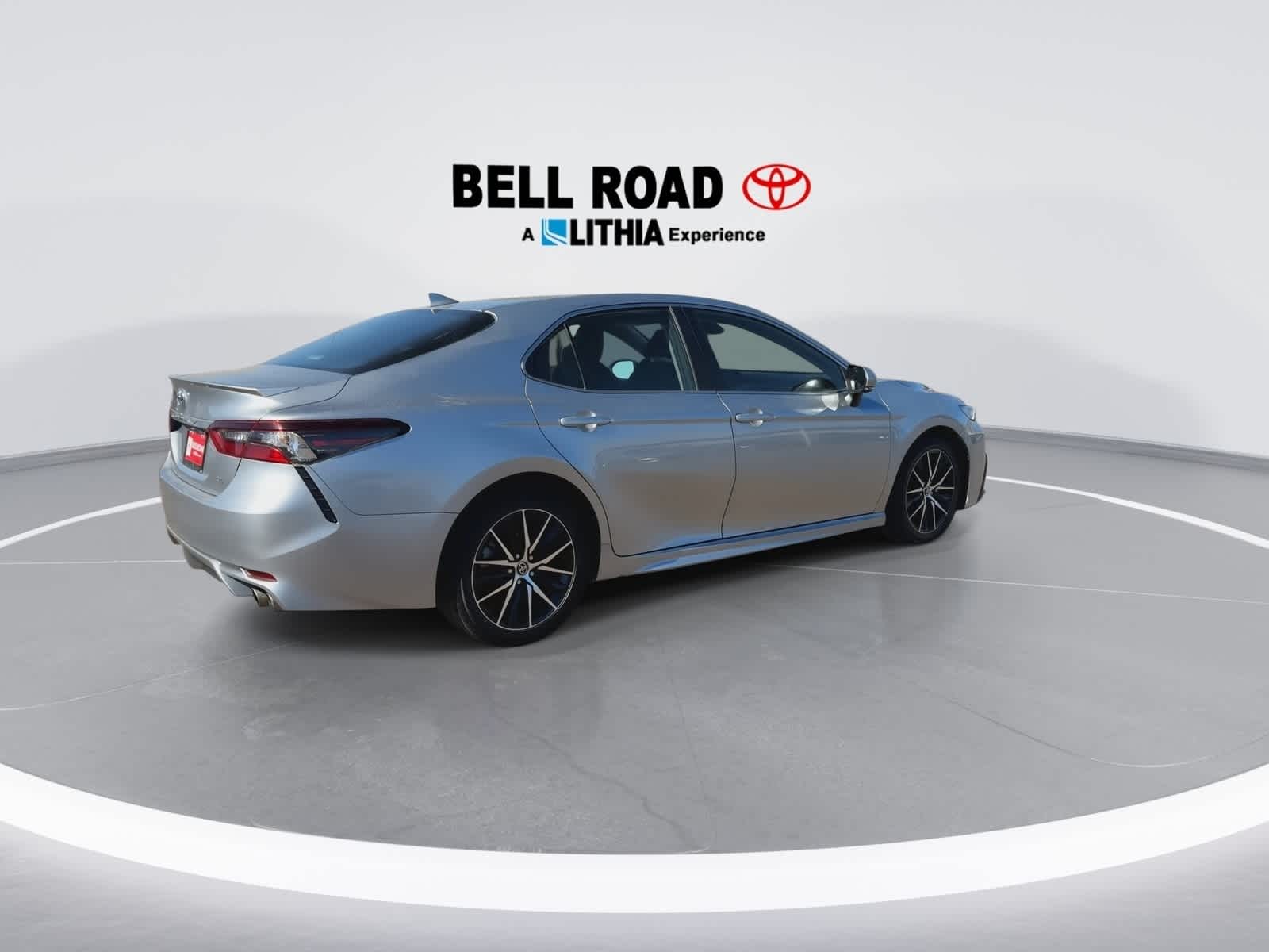 Thumbnail: 2023 Toyota Camry - 8