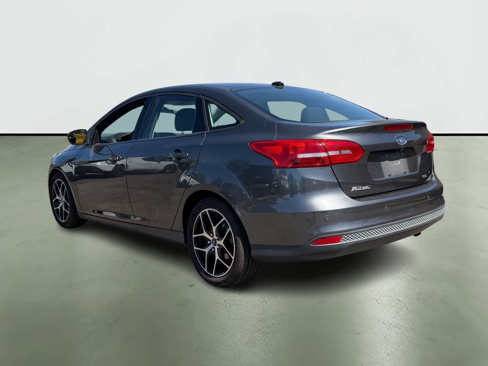 Thumbnail: 2017 Ford Focus - 4