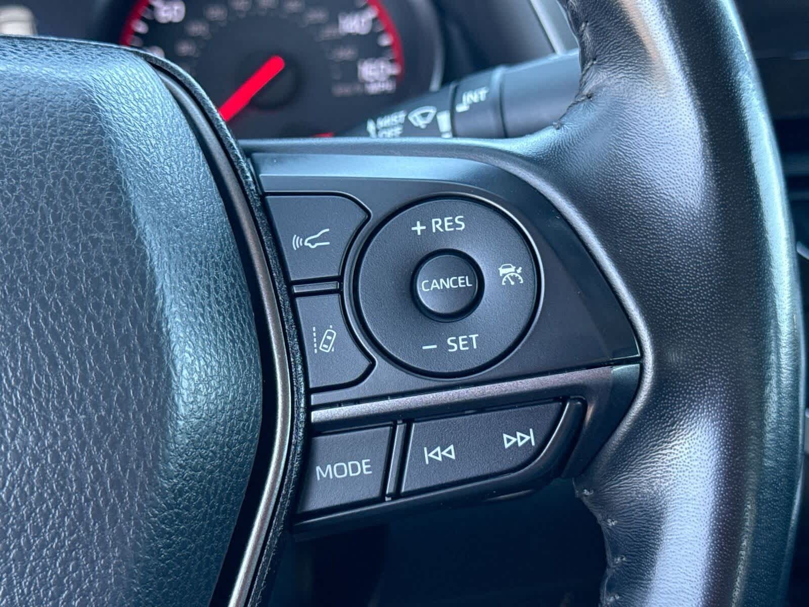 Thumbnail: 2023 Toyota Camry - 28