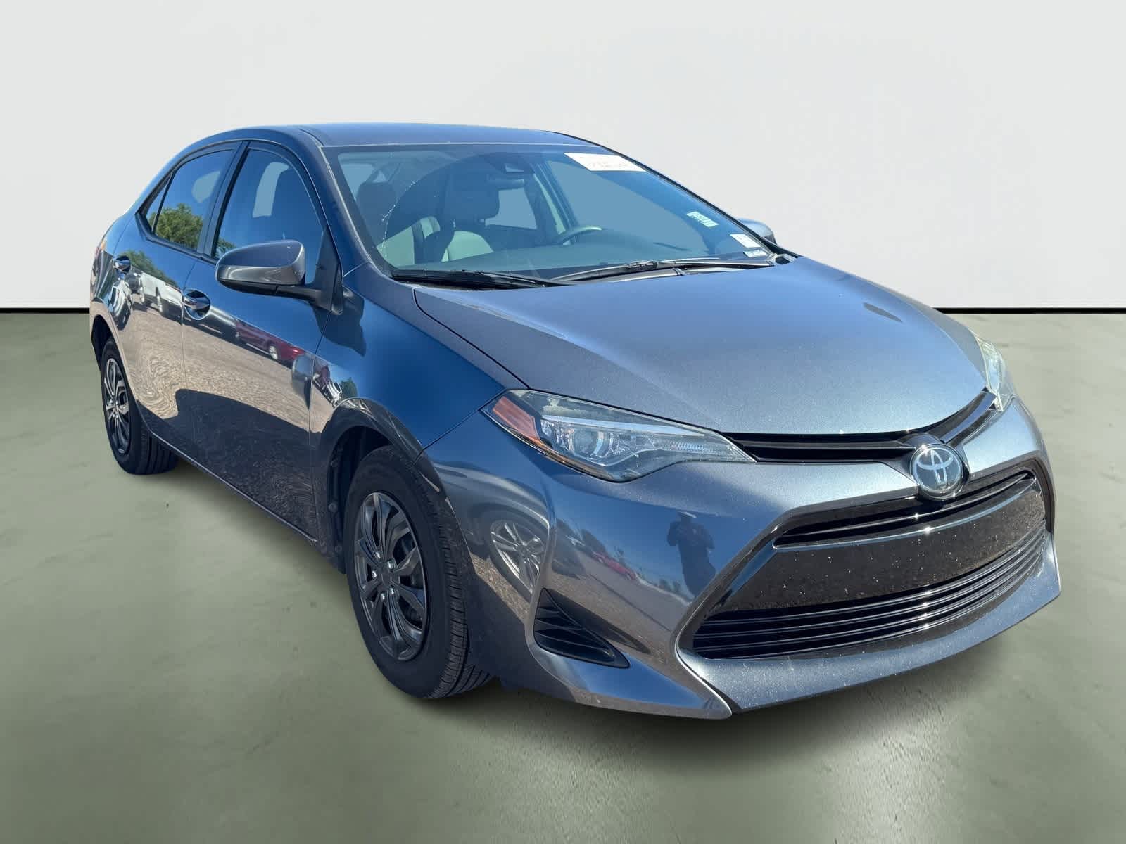 Thumbnail: 2018 Toyota Corolla - 4