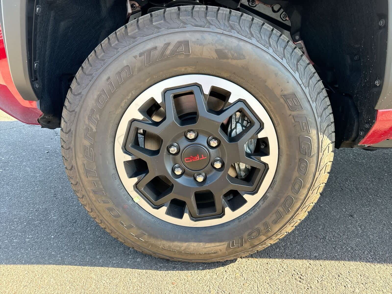 Thumbnail: 2025 Toyota Tacoma - 10