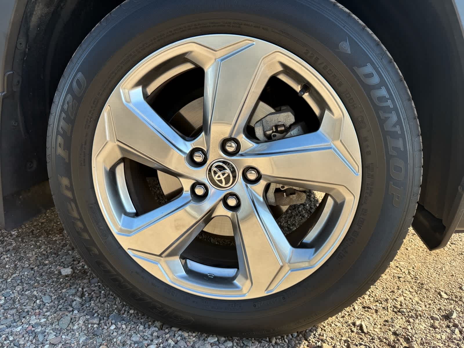 Thumbnail: 2020 Toyota RAV4 - 6